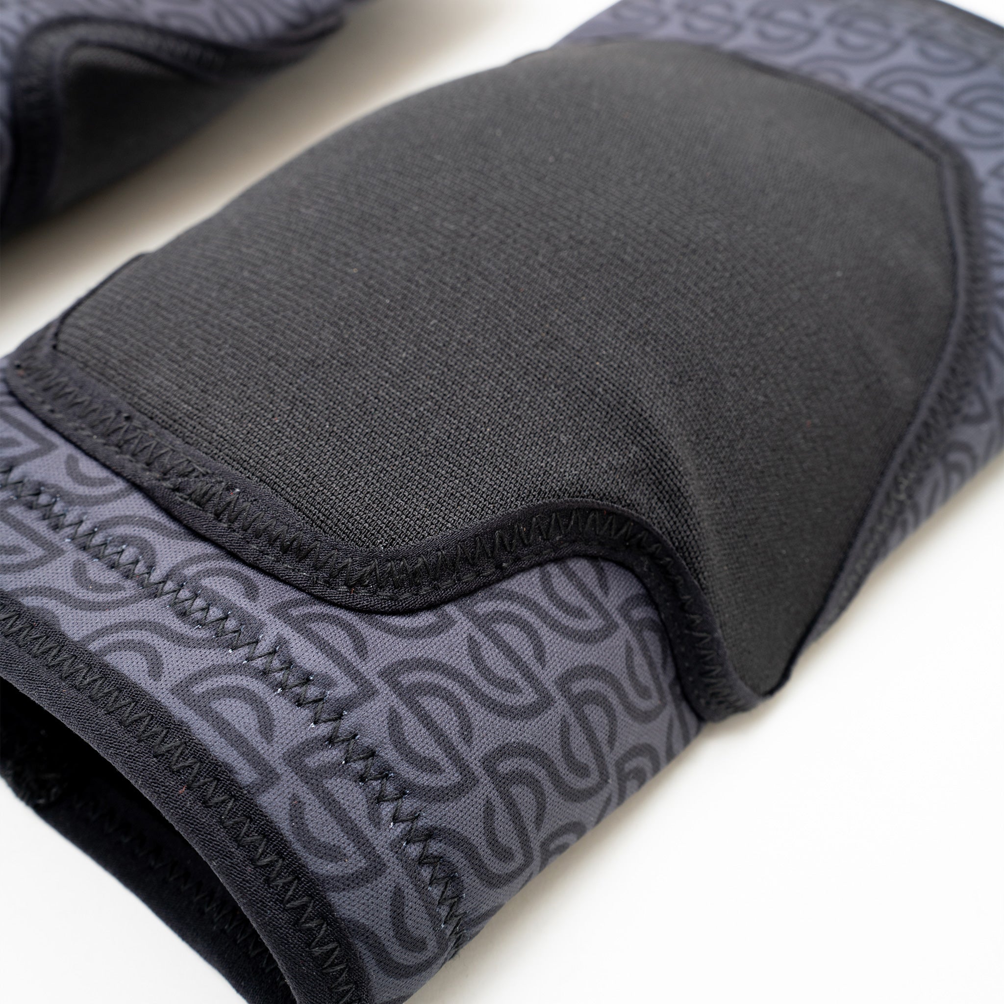 SC REACTV Knee Guard